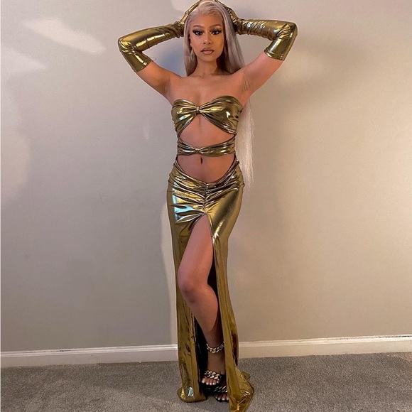 Dresses & Skirts - Midas - Gold Dress & Gloves Set 🏆